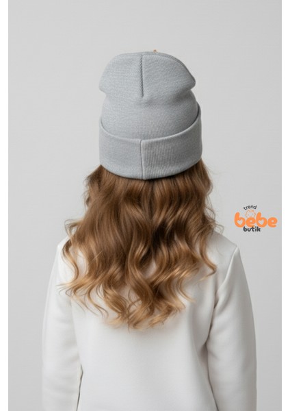 Peluş Ayıcık Detaylı Kız Çocuk Triko Bere – Yumuşak Triko Kışlık Şapka | Pamuklu Örgü Beanie Modeli fırsatları