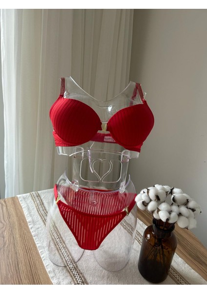 Taş Askılı V Detay Sütyen Takımı modelleri