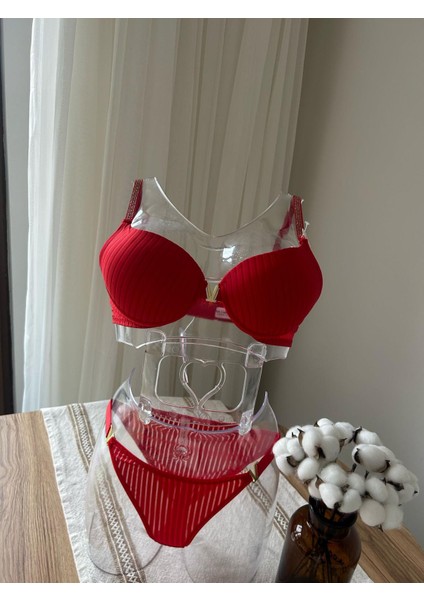 Taş Askılı V Detay Sütyen Takımı fırsatları