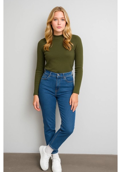 Ara Mavi Kadın Boyfriend Kot Pantolon – Rahat Kesim, Yüksek Bel, Günlük Şehir Şıklığı fırsatları