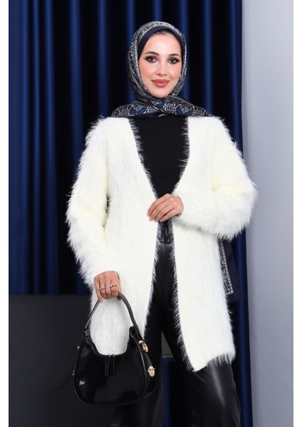 Krem Uzun Angora Yumoş Triko Hırka