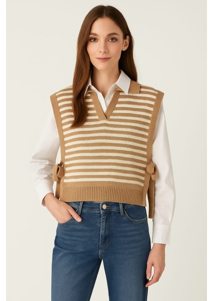 Yanları Bağlamalı Polo Yaka Kadın Süveter