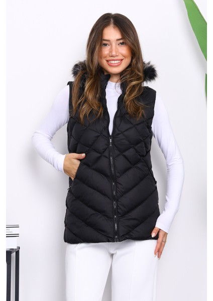 Siyah Kapüşonlu Cepli Şişme Yelek