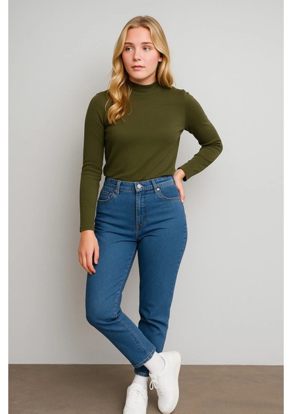 Ara Mavi Kadın Boyfriend Kot Pantolon – Rahat Kesim, Yüksek Bel, Günlük Şehir Şıklığı indirimleri