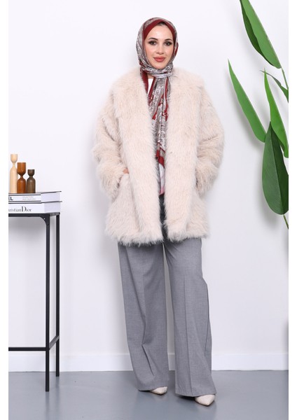 Taş Astarlı Kısa Kürk Kaban fiyatları