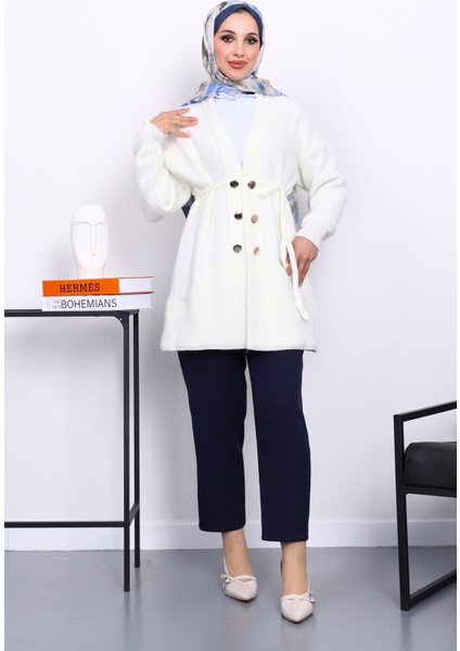 Ekru Cep Detaylı Yumoş Triko Hırka fiyatları