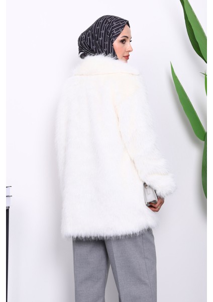 Ekru Astarlı Kısa Kürk Kaban fırsatları