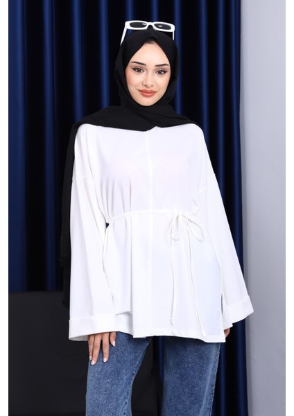 Ekru Dikiş Detaylı Yanları Yırtmaçlı Sweatshirt