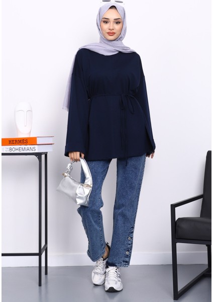 Lacivert Dikiş Detaylı Yanları Yırtmaçlı Sweatshirt fiyatları