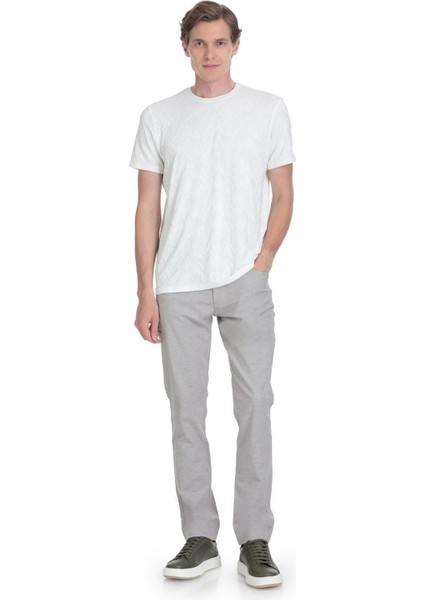 Beyaz Regular Fit Bisiklet Yaka Tişört fiyatları