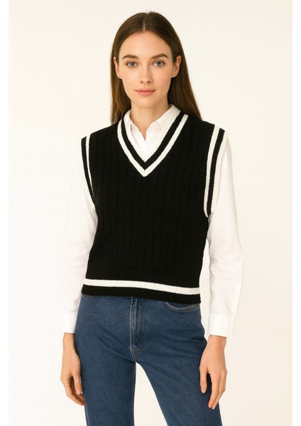 Çizgi Detaylı V Yaka Kadın Süveter