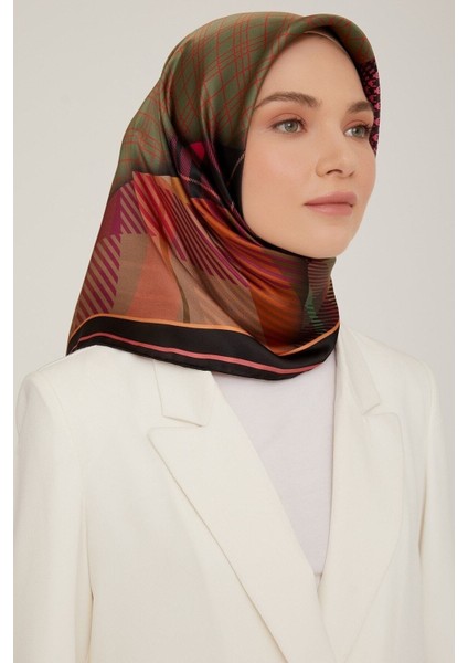 Nostalji Serisi Sura Ipek Eşarp 8819DS-05