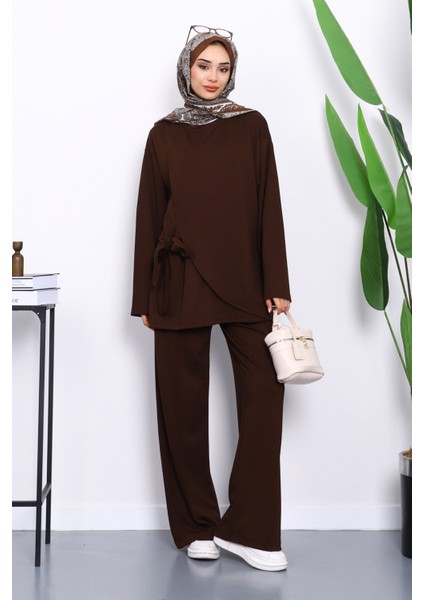 Kahverengi Yandan Kuşak Bağlamalı Pantolonlu Takım