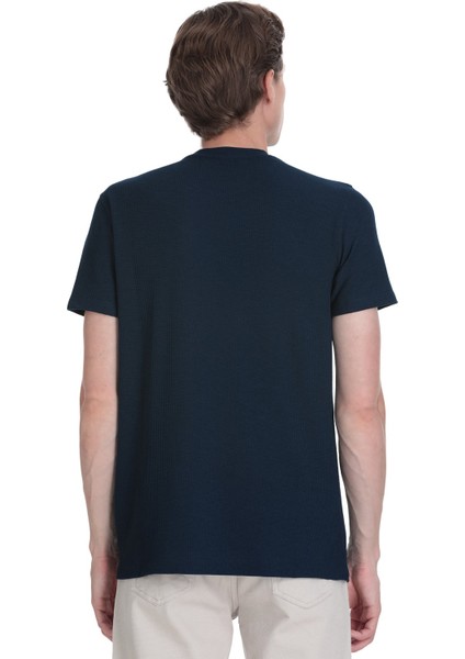 Lacivert Regular Fit Bisiklet Yaka Tişört indirimleri