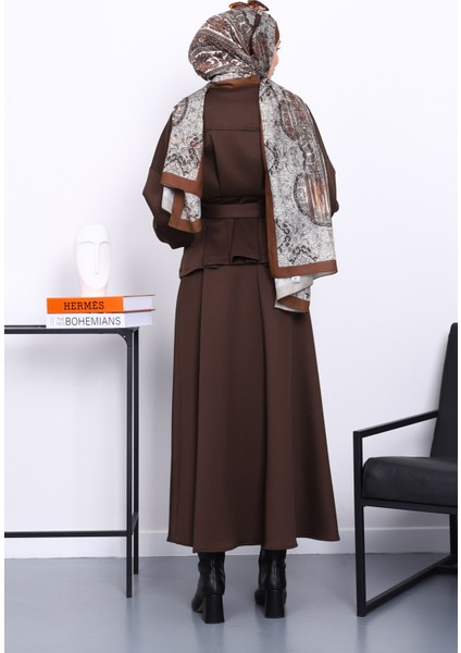 Kahverengi Bel Detaylı Ceket Etekli Scuba Takım fırsatları