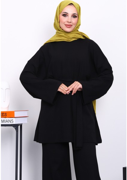 Siyah Bisiklet Yaka Yan Yırtmaçlı Takım modelleri