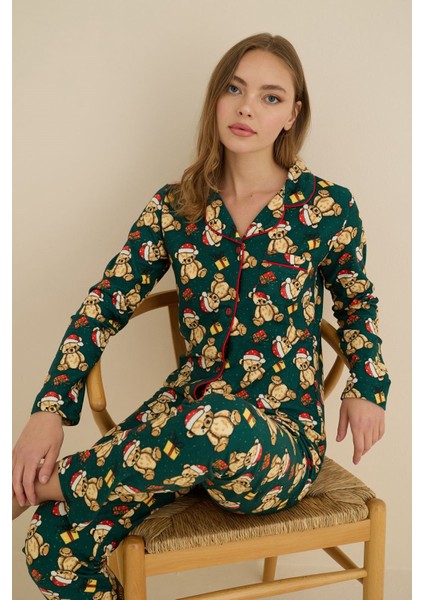 Kadın Gömlek Yaka Önden Düğmeli Saten Biyeli Göğüs Cepli Ince Süet Kışlık Uzun Kol Pijama Takımı indirimleri