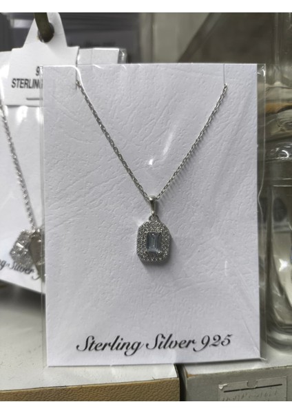 925 Ayar Gümüş Baget Taşlı Kadın Kolye fırsatları