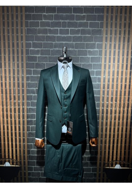 Filafil Kırlangıç Yaka Viscon Yelekli Takım Elbise