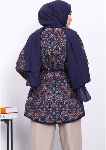 Petrol Mavisi Etnik Desenli Çıtçıtlı Ceket fırsatları