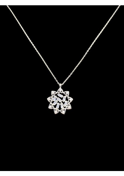 925 Ayar Dokuz Kalp Model, 40-45 cm Kolye Uzunluğu, Ağırlık Ortalama 2-2,5 gr Aralığında, Mükemmel Hediye 925 Ayar Gümüş Kolye (KOD2757)