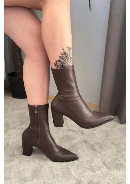 Kadın Volga Kahverengi Fermuarlı 8 cm Kalın Topuklu Strec Bot fiyatları