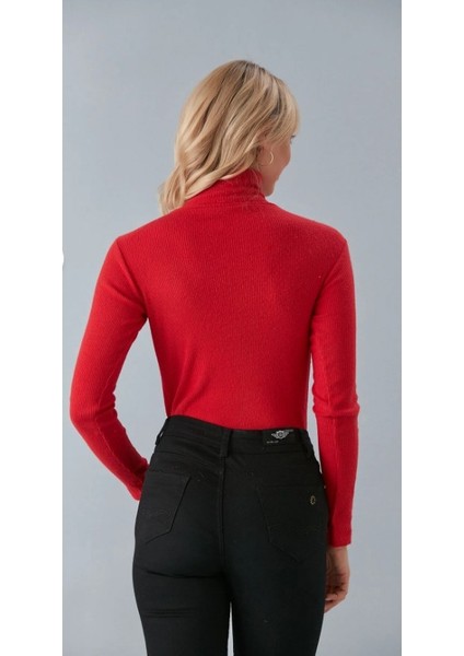 Kadın Pamuklu Balıkçı Yaka Kaşkorse Şardonlu Fitilli Slimfit Kazak Body Standart fırsatları