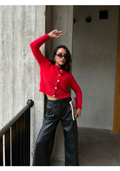 Kadın Kırmızı Yumuşak Dokulu Hırka Taşlı Düğme Detaylı 5559 modelleri