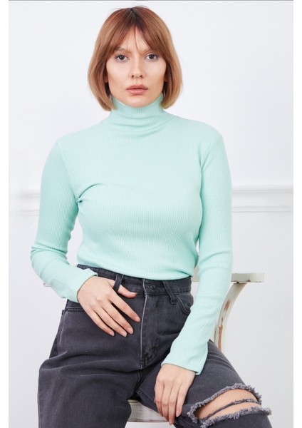 Kadın Pamuklu Balıkçı Yaka Kaşkorse Şardonlu Fitilli Slimfit Kazak Body Standart