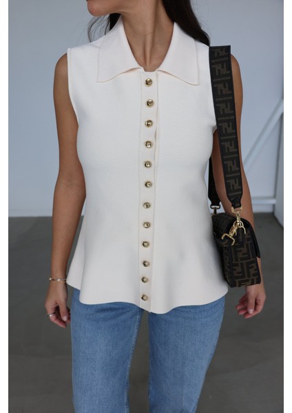 Polo Yaka Gold Düğmeli Yelek modelleri