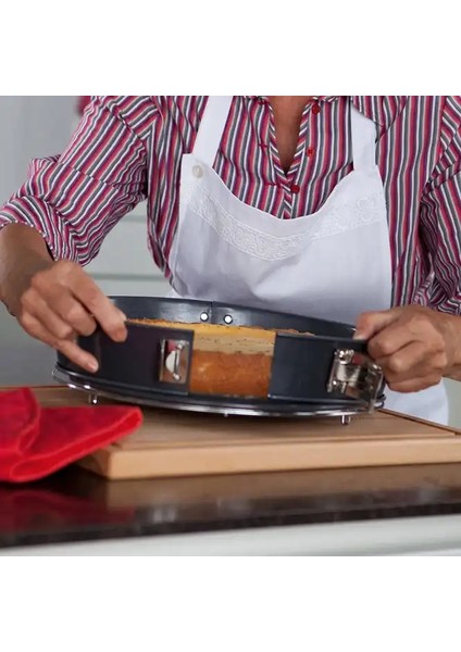 Kelepçeli Kek Kalıbı Seti indirimleri