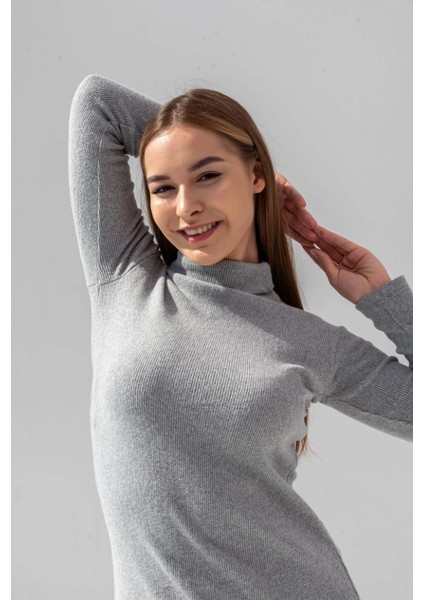 Kadın Pamuklu Balıkçı Yaka Kaşkorse Şardonlu Fitilli Slimfit Kazak Body Standart modelleri