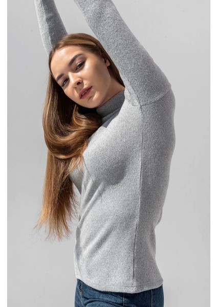 Kadın Pamuklu Balıkçı Yaka Kaşkorse Şardonlu Fitilli Slimfit Kazak Body Standart fırsatları