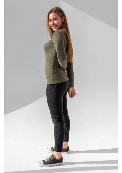 Kadın Pamuklu Balıkçı Yaka Kaşkorse Şardonlu Fitilli Slimfit Kazak Body Standart modelleri