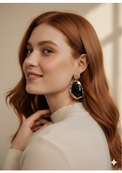 Vintange Tarzı Siyah Gold Büyük Sallantılı Kadın Küpe modelleri