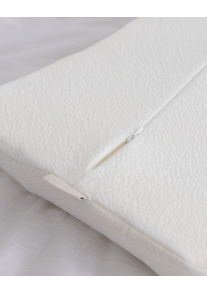 Isabelle Visco Güzellik Yastığı - Beyaz - 38X56 cm fırsatları