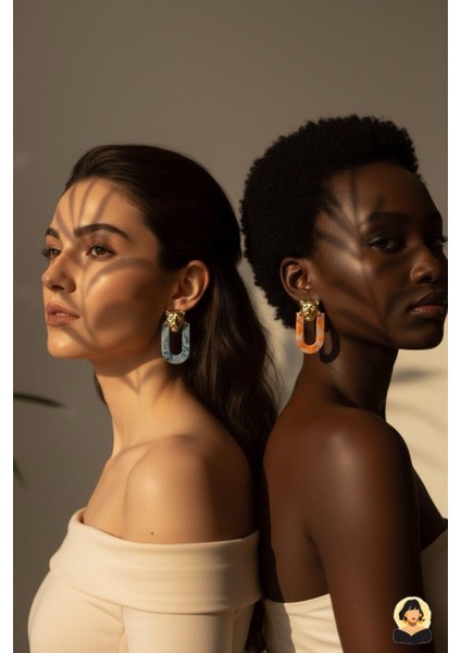 Aslan Başlı Gold Akrilik U Form Sallantılı Küpe fiyatları