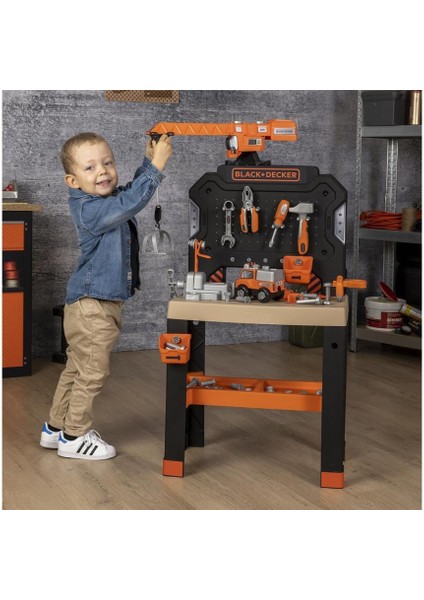 Smoby Black & Decker Vinçli Çalışma Tezgahı 360741 fırsatları