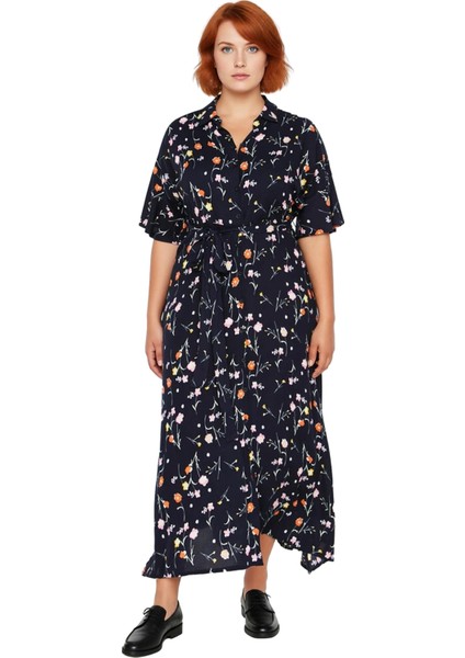 Kadın Büyük Beden Çiçek Desenli Astarsız Viskon Maxi Elbise Gömlek Yaka Melek Kol Rahat Kesim