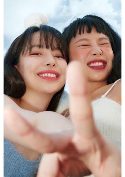 Yüksek Pigmentli, Kadife Görünümlü, Gün Boyu Kalıcı Tint PERIPERA Ink Velvet (8 Sellout Red)