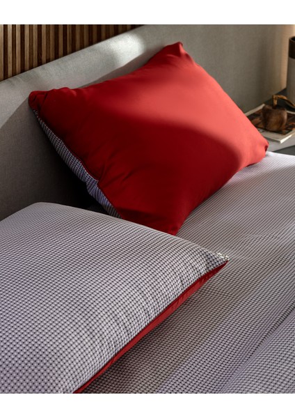 Delit Family Size %100 Pamuk Baskılı Saten Nevresim Takımı - Kırmızı fırsatları