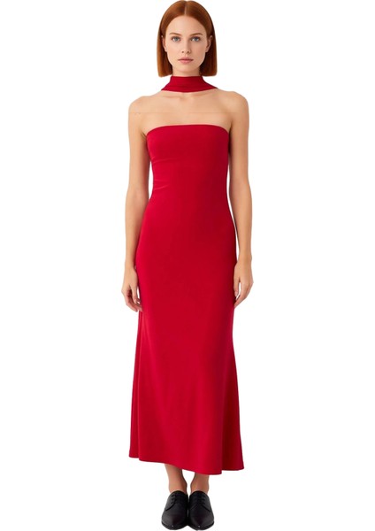 Kadın Kolsuz Straplez Maxi Elbise Düz Dokusu Esnek Kumaşıyla Dört Mevsim Konfor Sunar Kaliteli