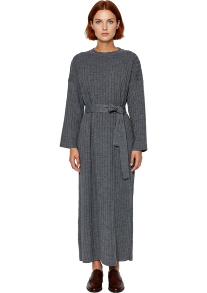 Kadınlar Için Konforlu Bisiklet Yaka A Line Kuşaklı Triko Maxi Elbise Düz Desen Kışlık Günlük Stil