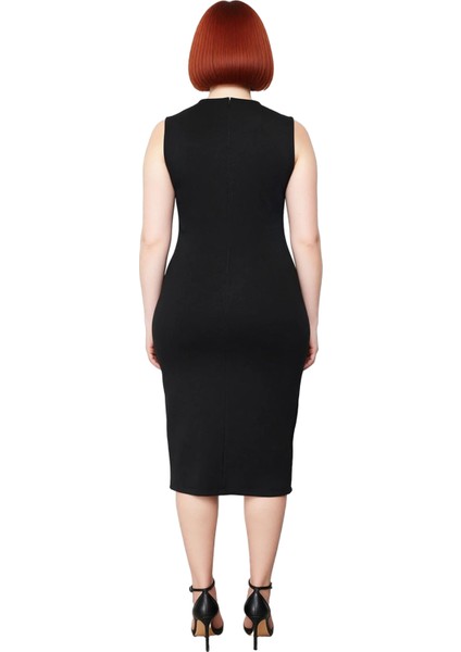 Kadın Kolsuz Bodycon Siyah Midi Elbise Örme Kumaş Yırtmaç Detaylı Bisiklet Yaka Büyük Beden modelleri