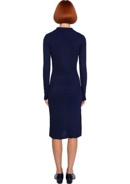 Kadın Triko Bodycon Midi Uzun Kol Polo Yaka Düz Elbise Şık ve Modern Kış Giyimi Rahat Kullanım fiyatları