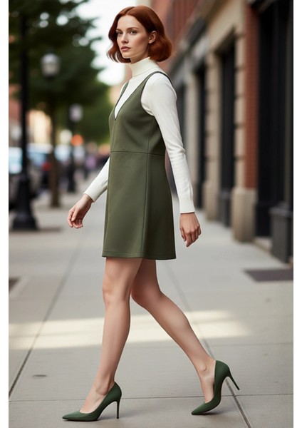 Şık Kadın Süet Dokulu Bej V Yaka Jile Mini Elbise Bodycon Kesim Kış ve Sonbahar Için Ideal modelleri