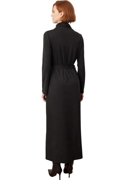 Kadın Tesettür Kışlık Elbise Dik Yaka Maxi Boy Örme Dalgıç Kumaş Kemer Detayı ile Günlük Şıklığı modelleri