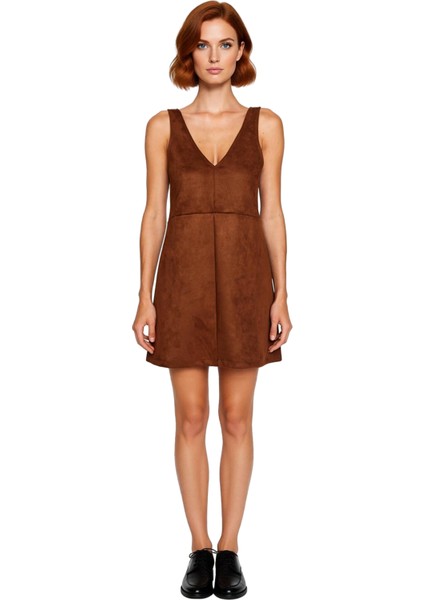 Şık Kadın Süet Dokulu Bej V Yaka Jile Mini Elbise Bodycon Kesim Kış ve Sonbahar Için Ideal