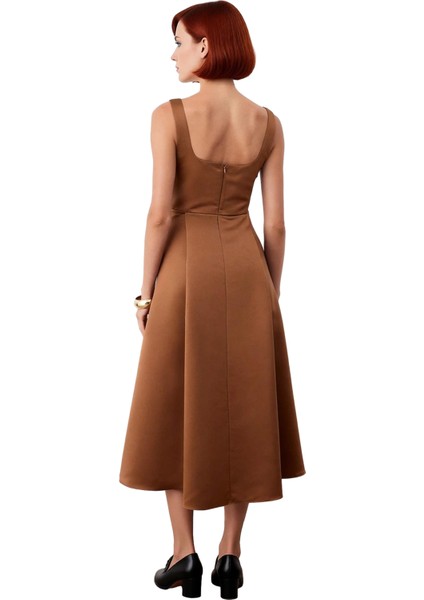 Kadın Abiye Kokteyl Elbisesi Skater Kalıp Kare Yaka Kalın Askılı Midi Dokuma Saten Şık Kaliteli modelleri