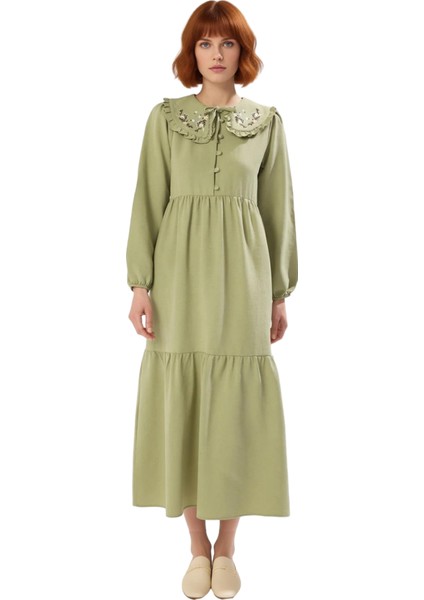 Kadın Keten Görünümlü Dokuma Maxi Elbise Bebe Yaka Balon Kol Nakış Detaylı Rahat Şık Tasarım